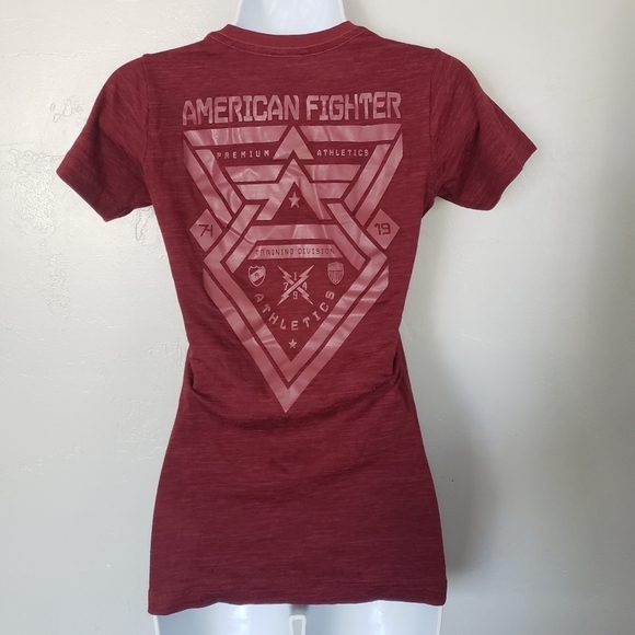 American Fighter Women's XS Burgundy Red Short Sleeve Shirt Graphic Tee Top - Picture 4 of 6